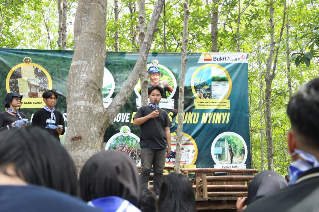 Penanaman 1.000 Mangrove SLL ITERA